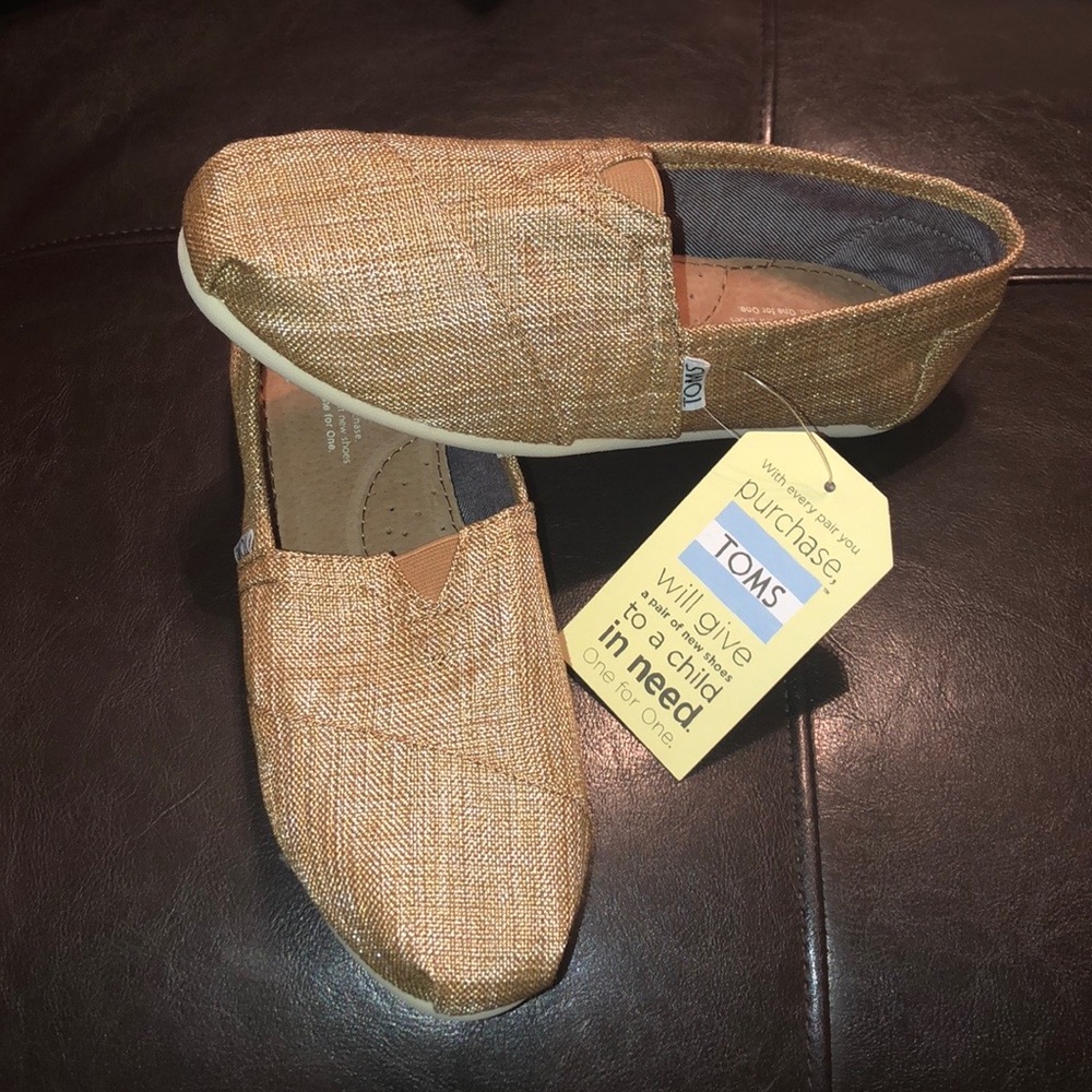 Metallic burlap TOMS
